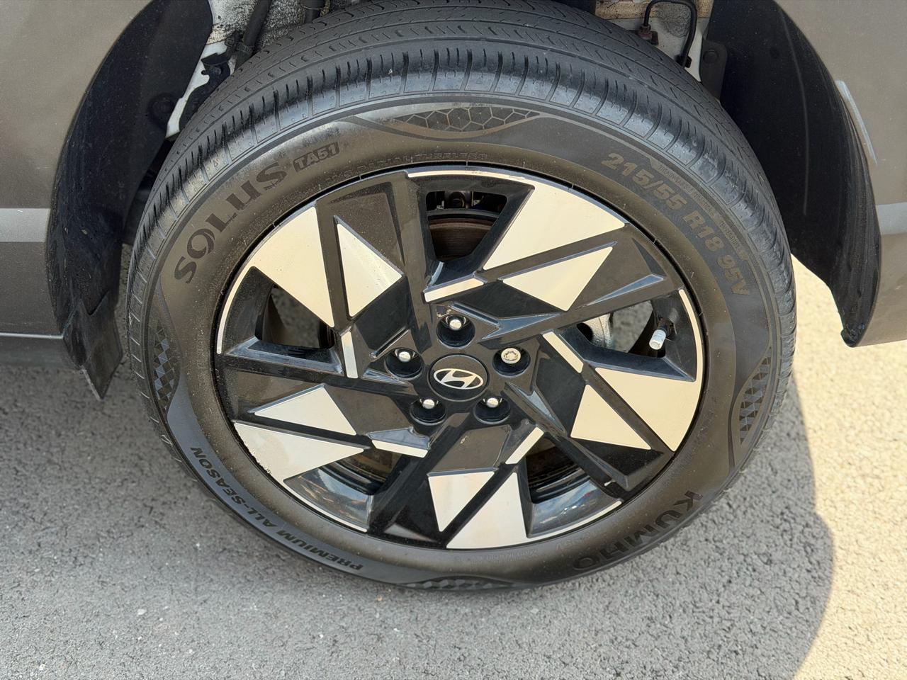 Hyundai Kona  2025