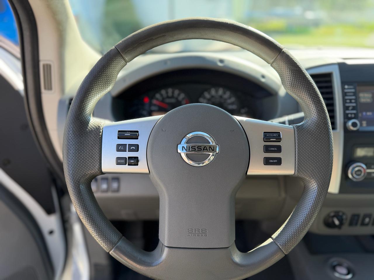 Nissan Frontier  2021