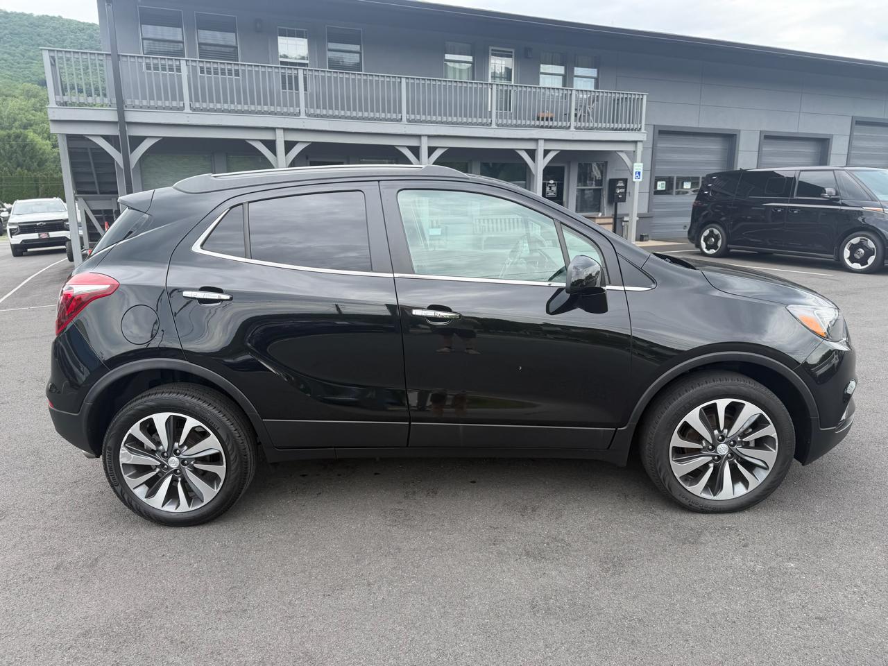 Buick Encore  2022