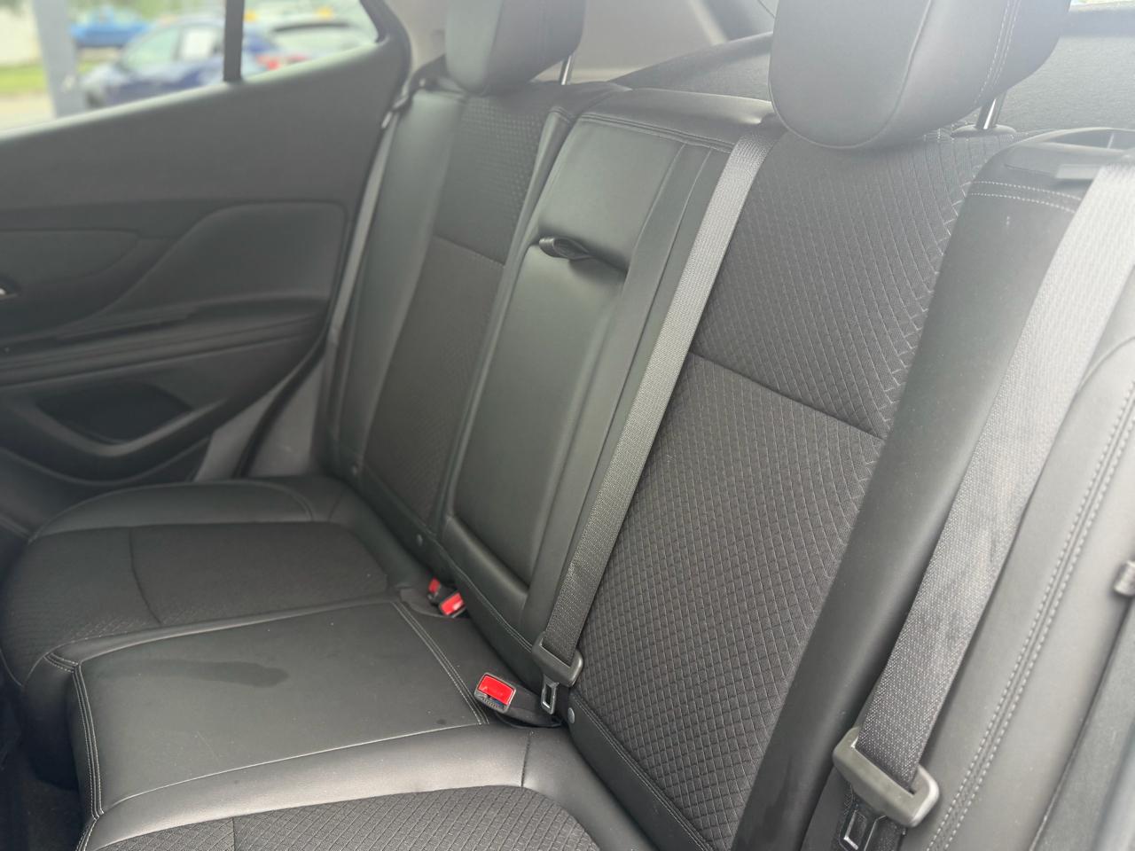 Buick Encore  2022