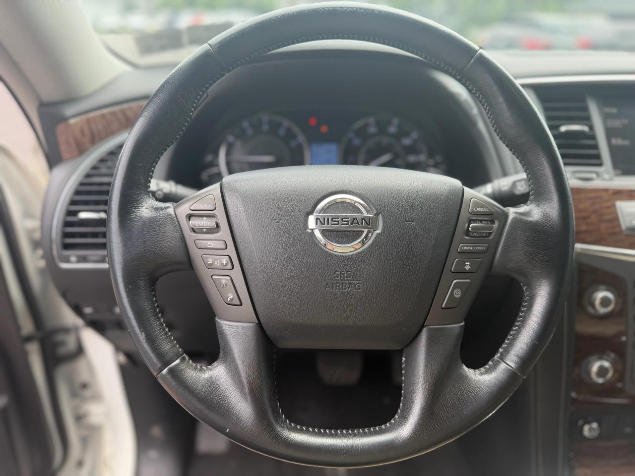 Nissan Armada  2020