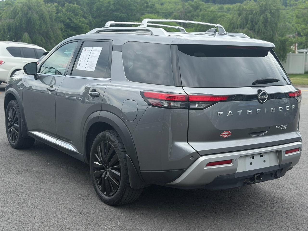 Nissan Pathfinder  2022