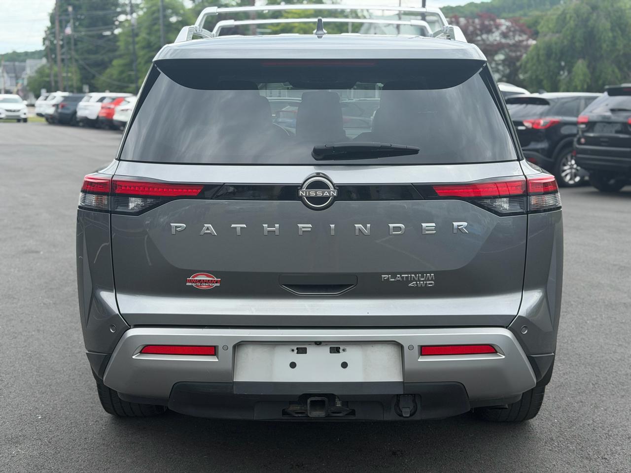 Nissan Pathfinder  2022