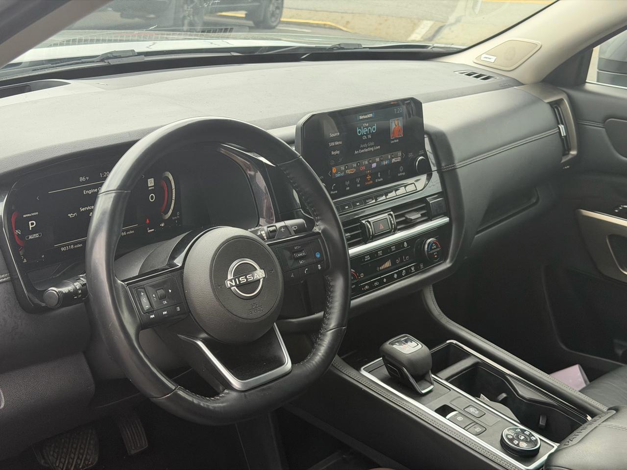 Nissan Pathfinder  2022