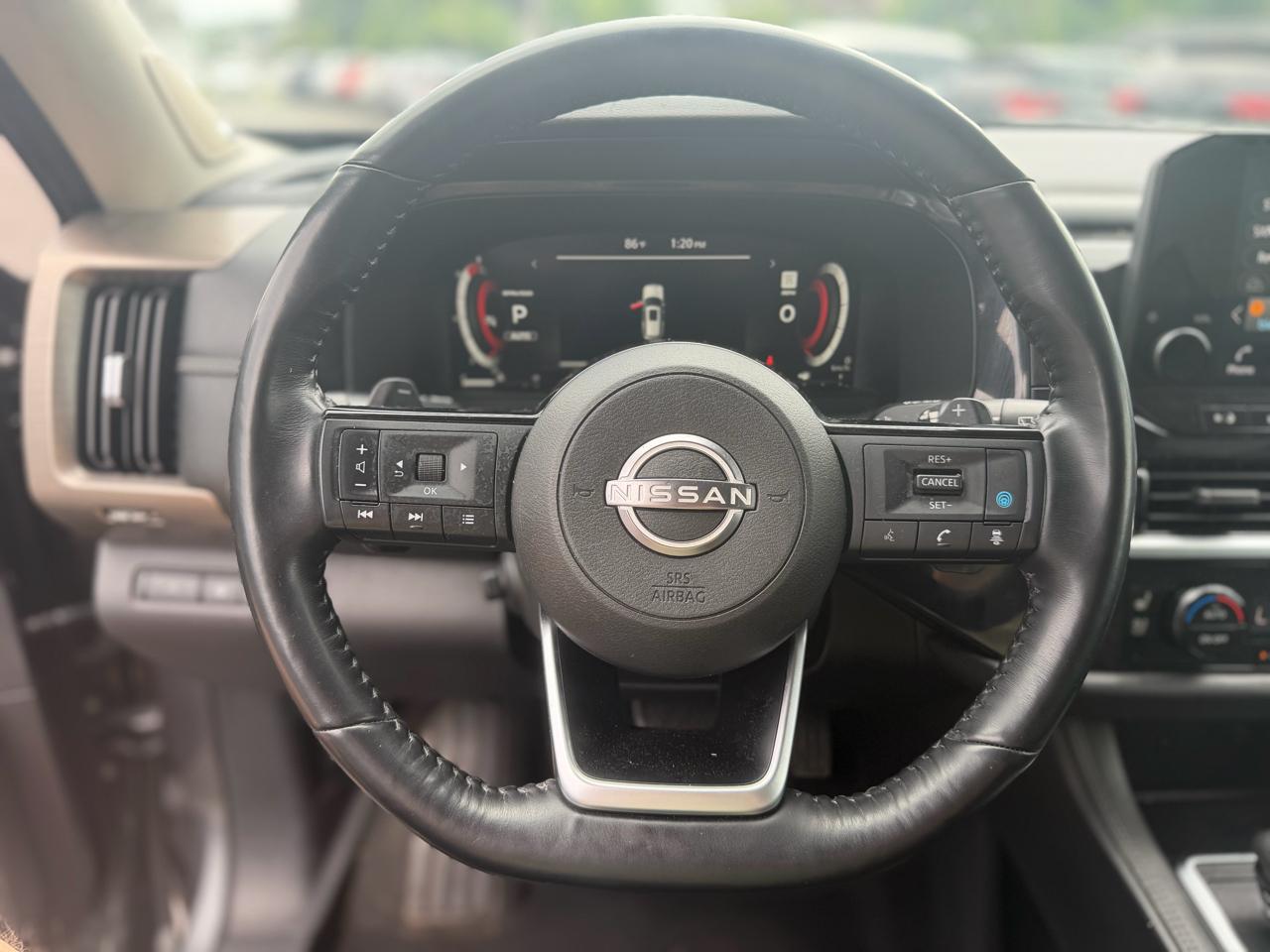 Nissan Pathfinder  2022