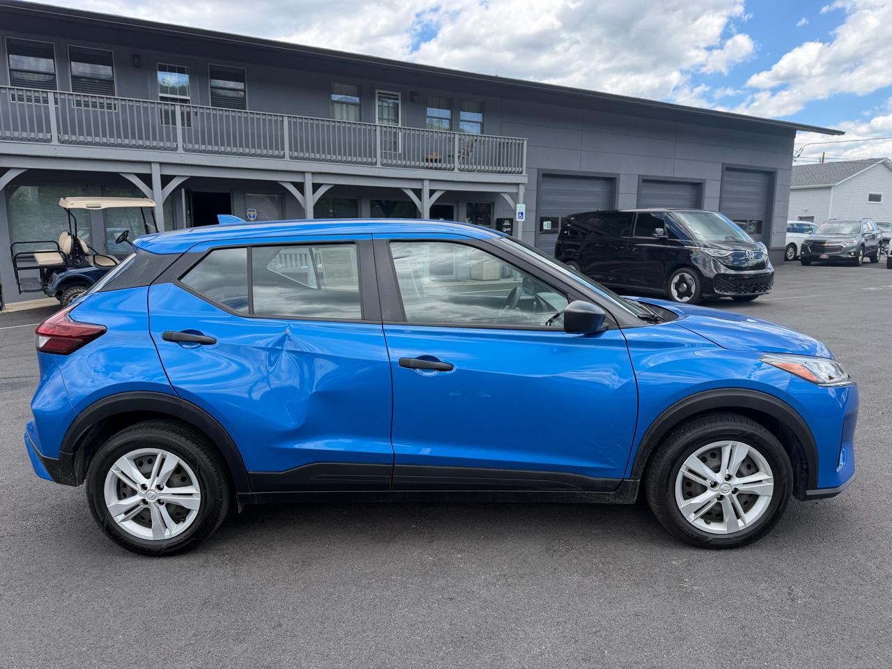 Nissan Kicks  2021