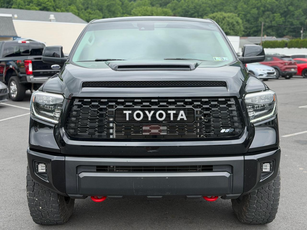 Toyota Tundra  2021