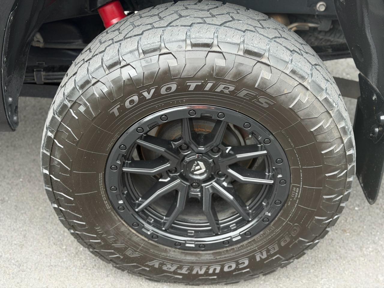 Toyota Tundra  2021