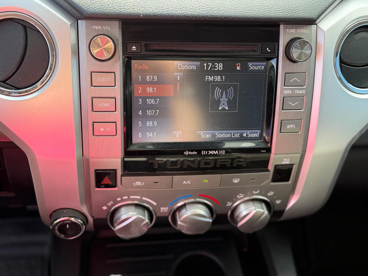 Toyota Tundra  2019