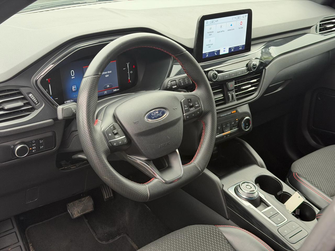 Ford Escape  2025