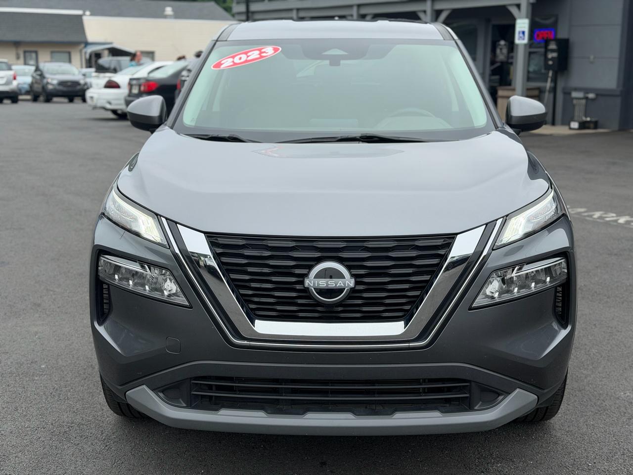 Nissan Rogue  2023