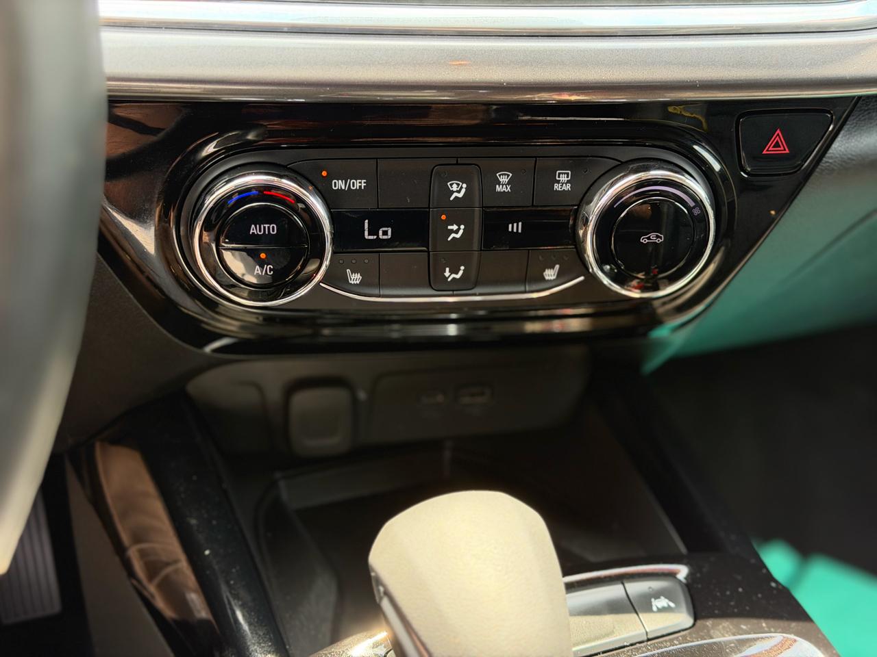Chevrolet Trax  2024