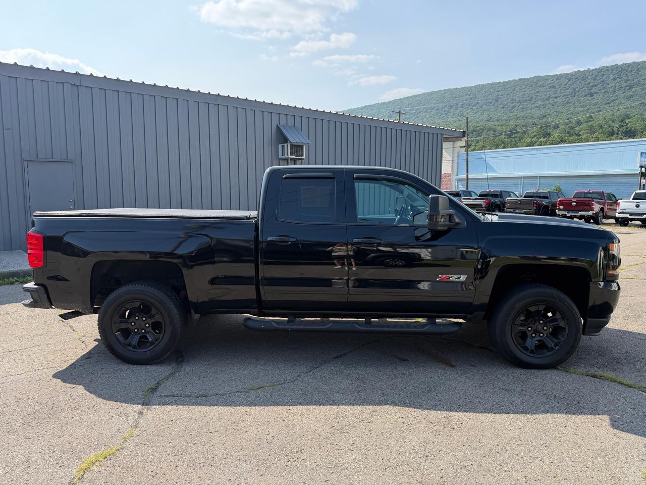 Chevrolet Silverado 1500  2018