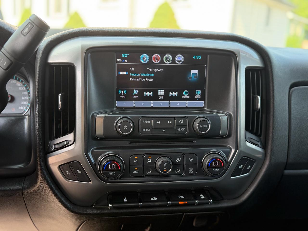 Chevrolet Silverado 1500  2018