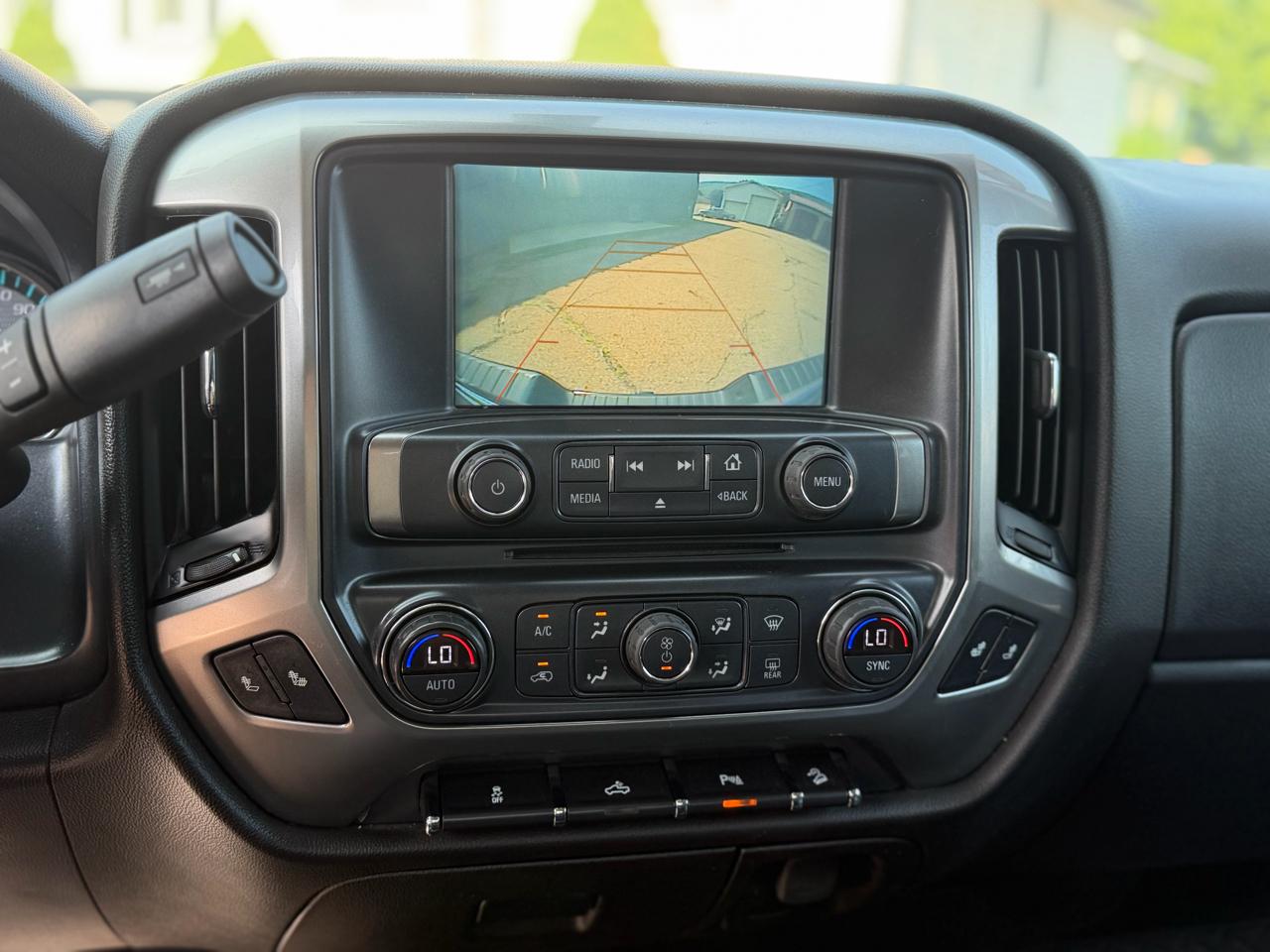 Chevrolet Silverado 1500  2018