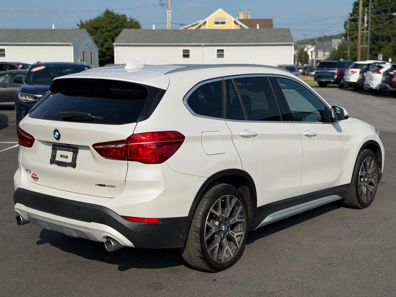 BMW X1  2021