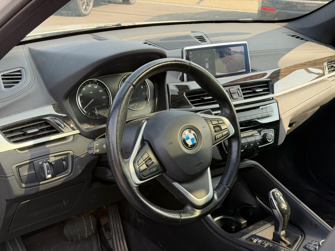 BMW X1  2021