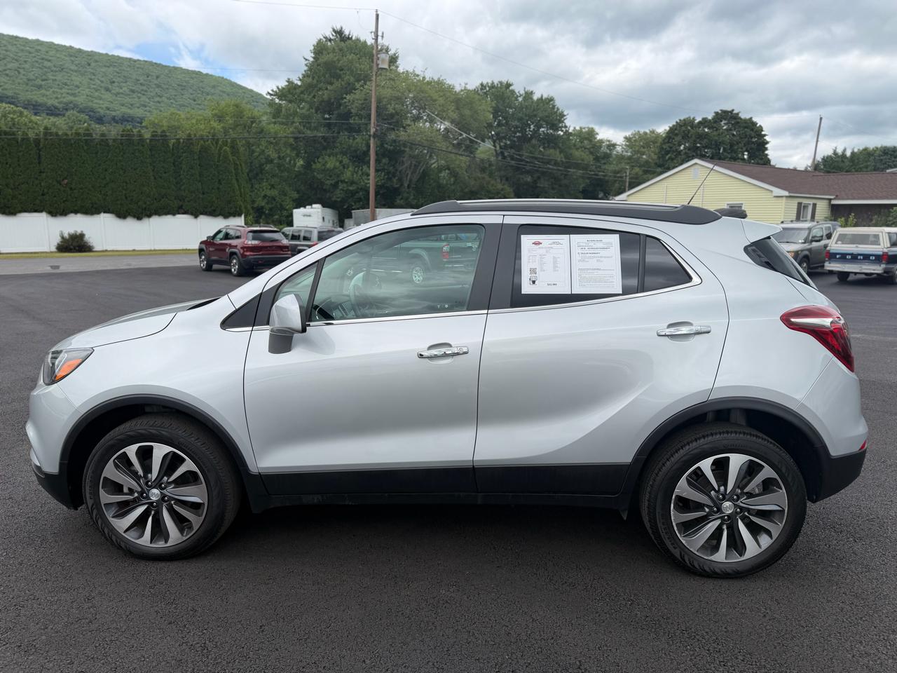 Buick Encore  2022