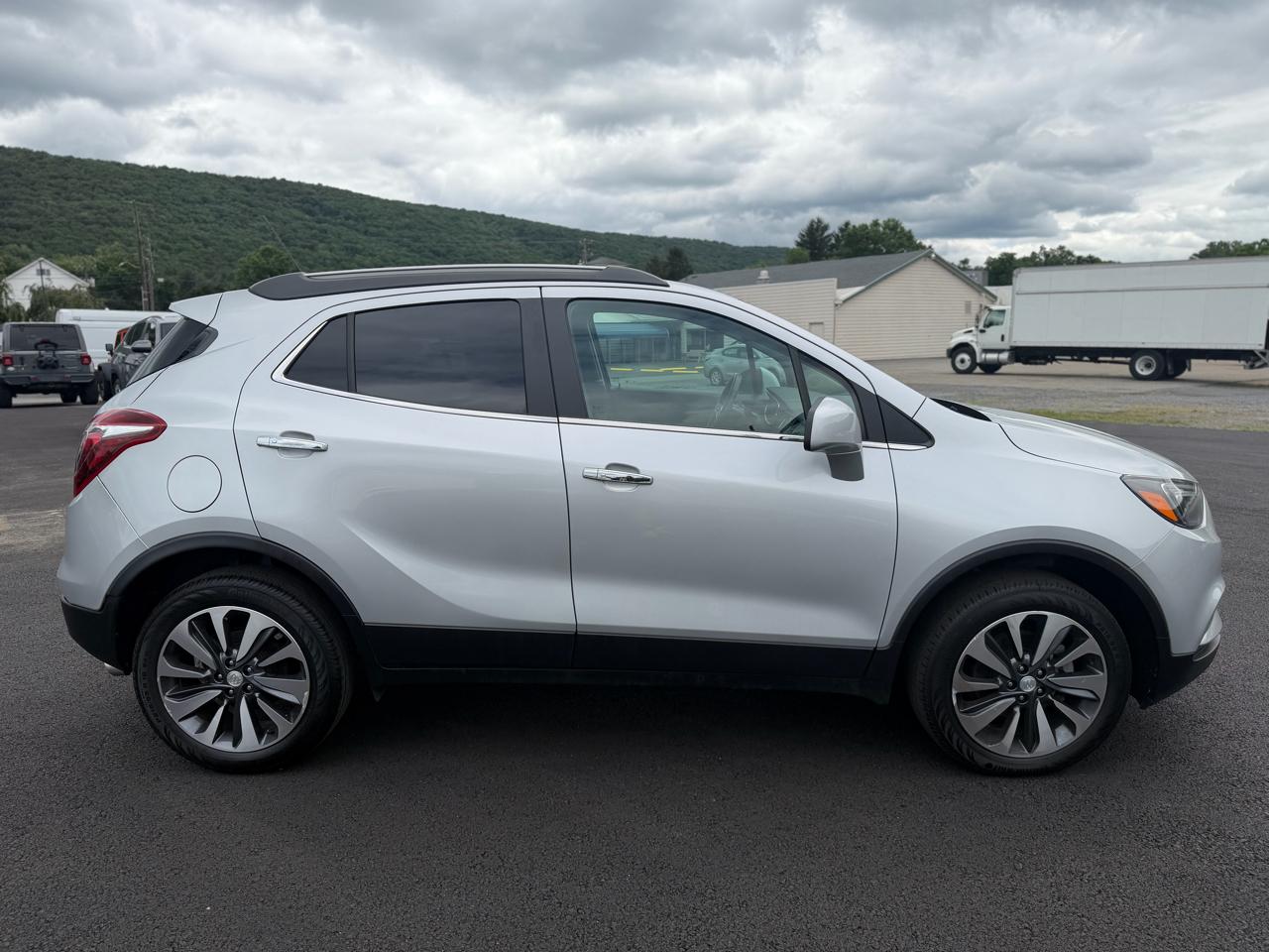 Buick Encore  2022