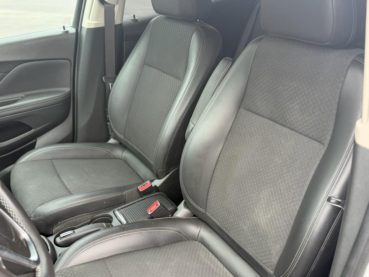 Buick Encore  2022