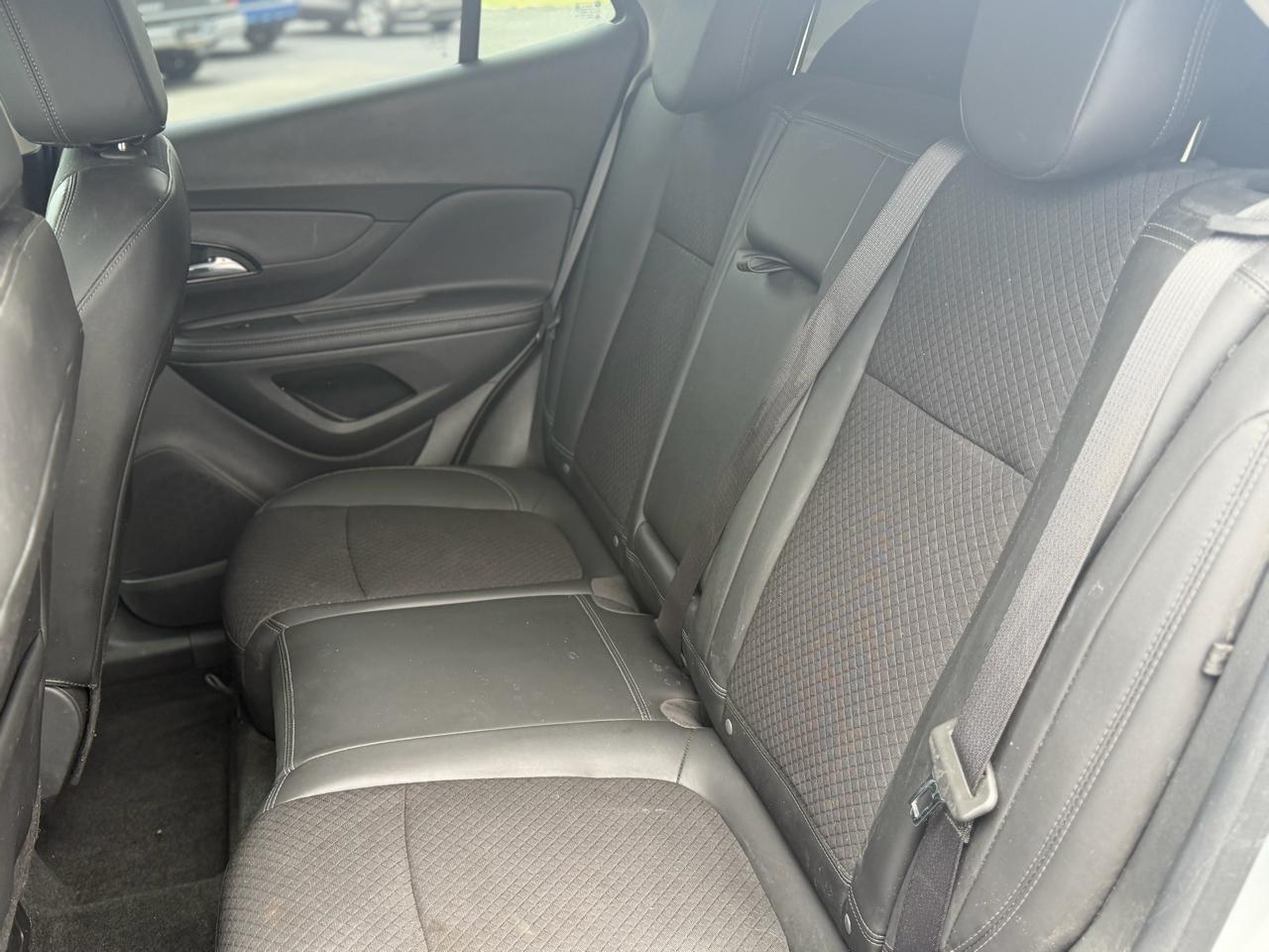 Buick Encore  2022