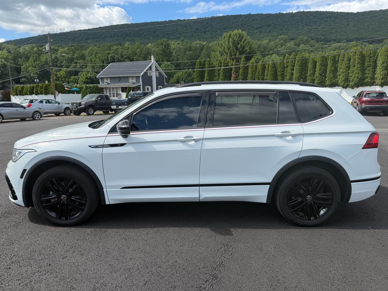 Volkswagen Tiguan  2022