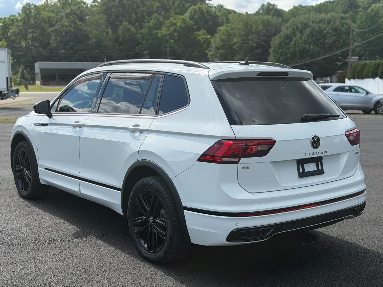 Volkswagen Tiguan  2022