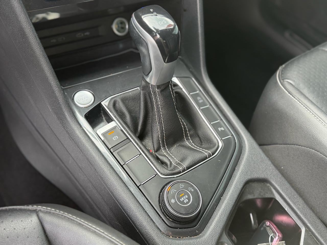 Volkswagen Tiguan  2022
