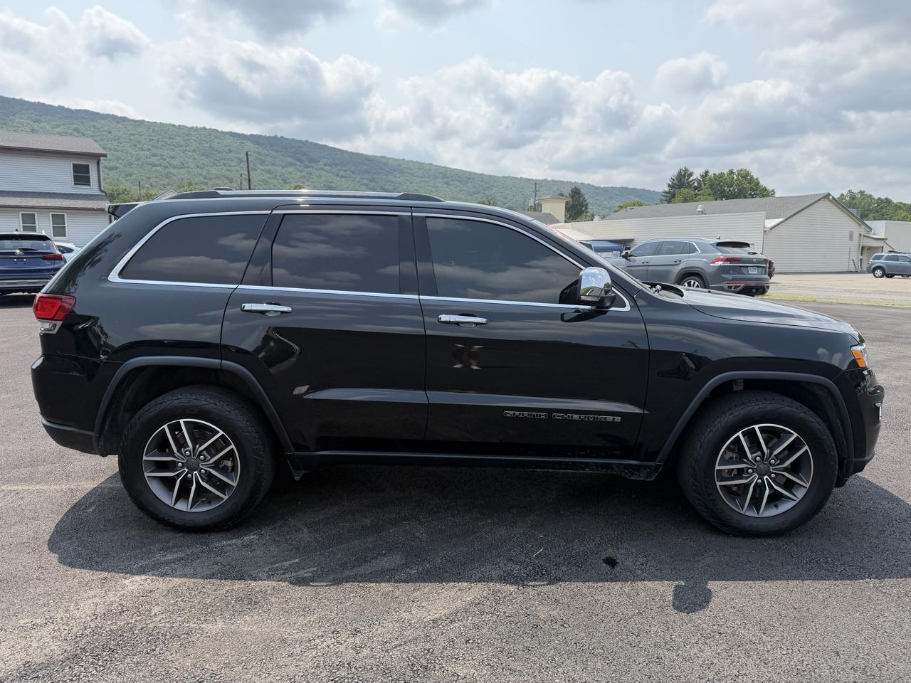 Jeep Grand Cherokee  2021