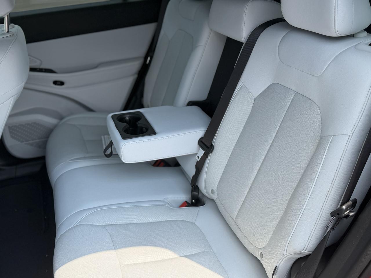 Jeep Cherokee  2026