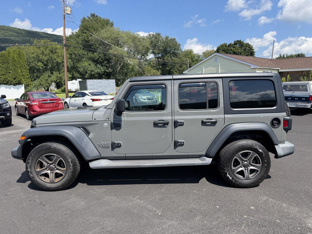 Jeep Wrangler  2018