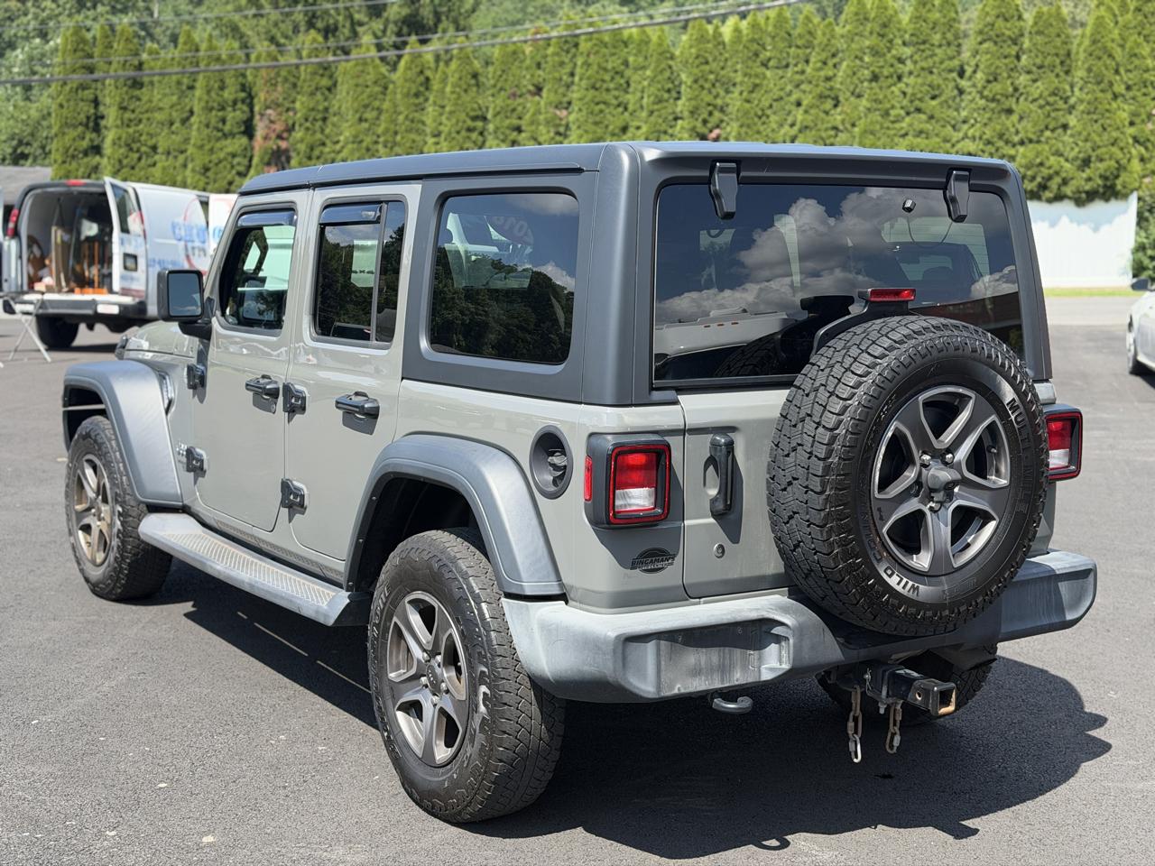 Jeep Wrangler  2018