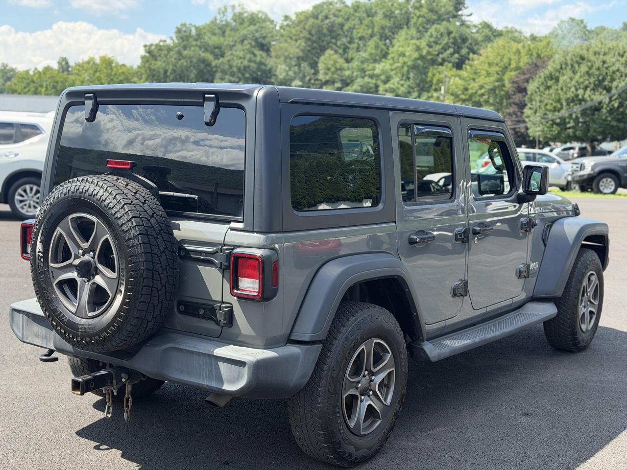 Jeep Wrangler  2018