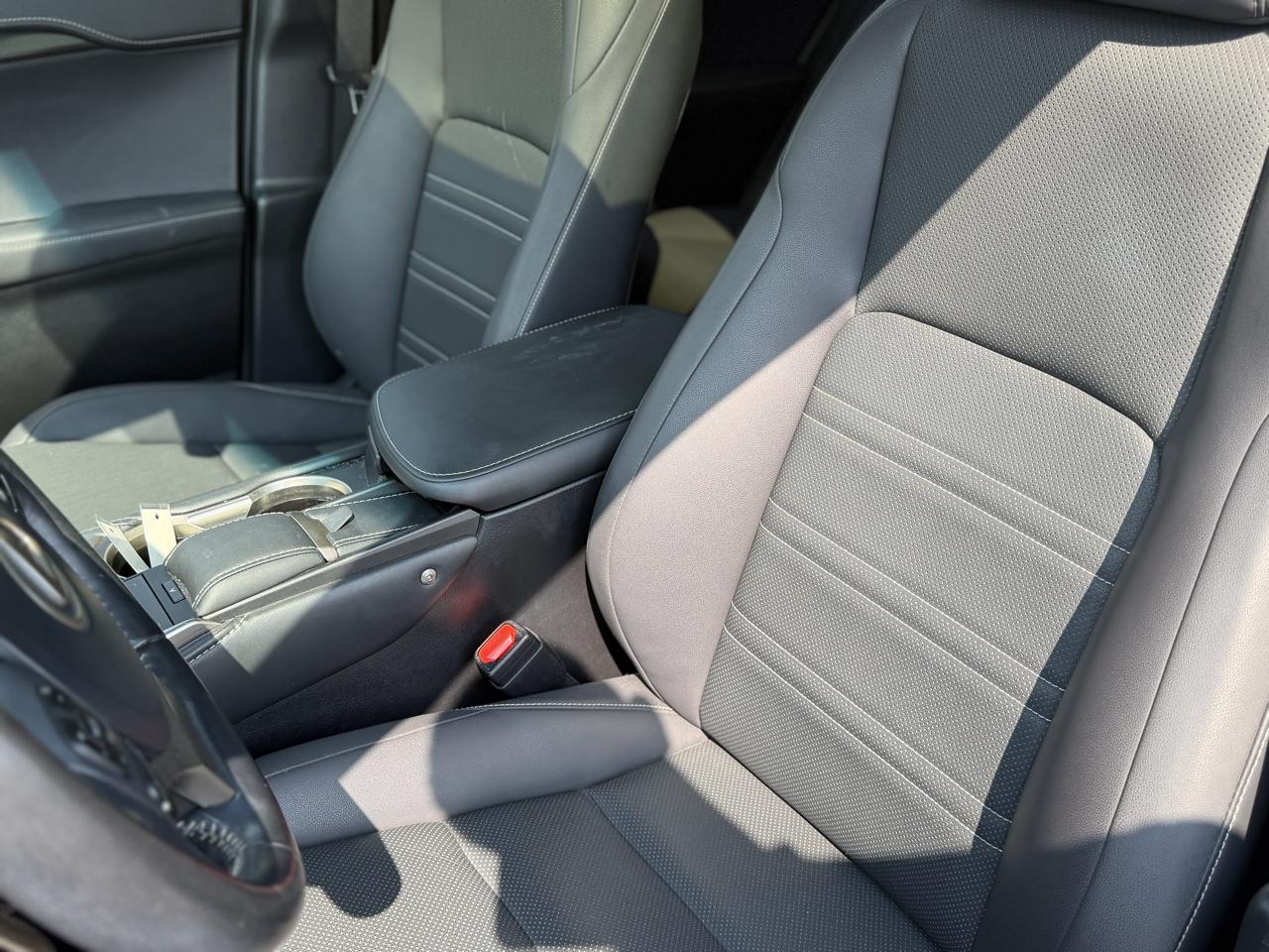 Lexus NX 200t  2019