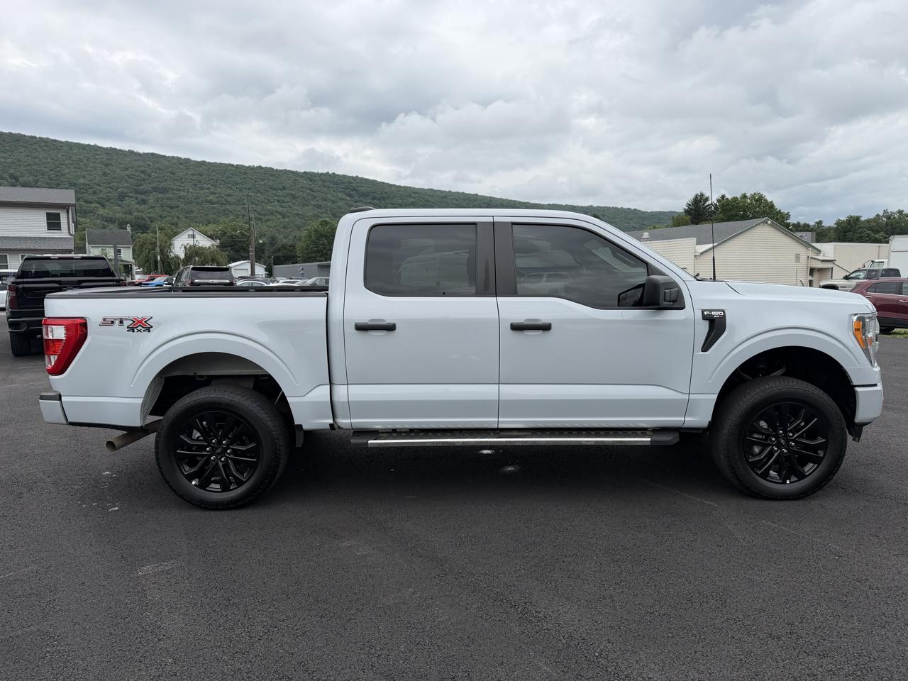 Ford F-150  2021