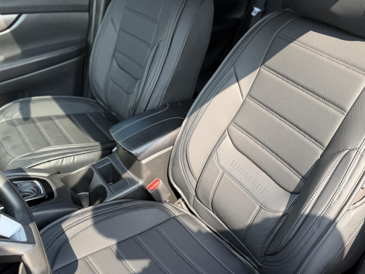 Nissan Rogue Sport  2020