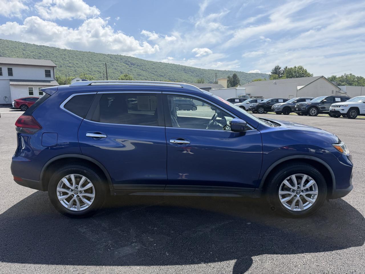 Nissan Rogue  2019