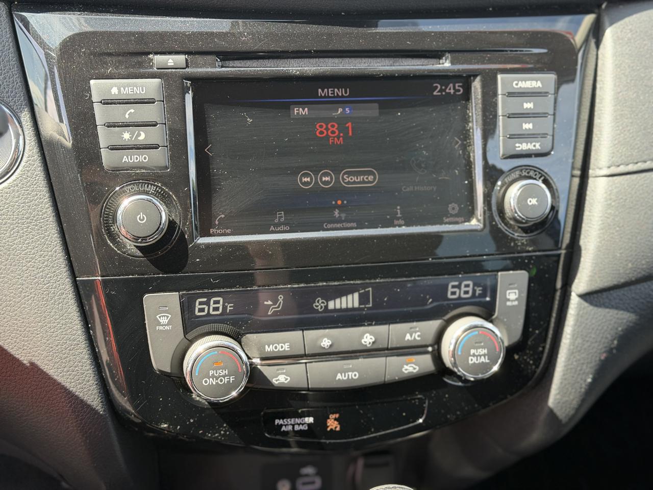 Nissan Rogue  2019