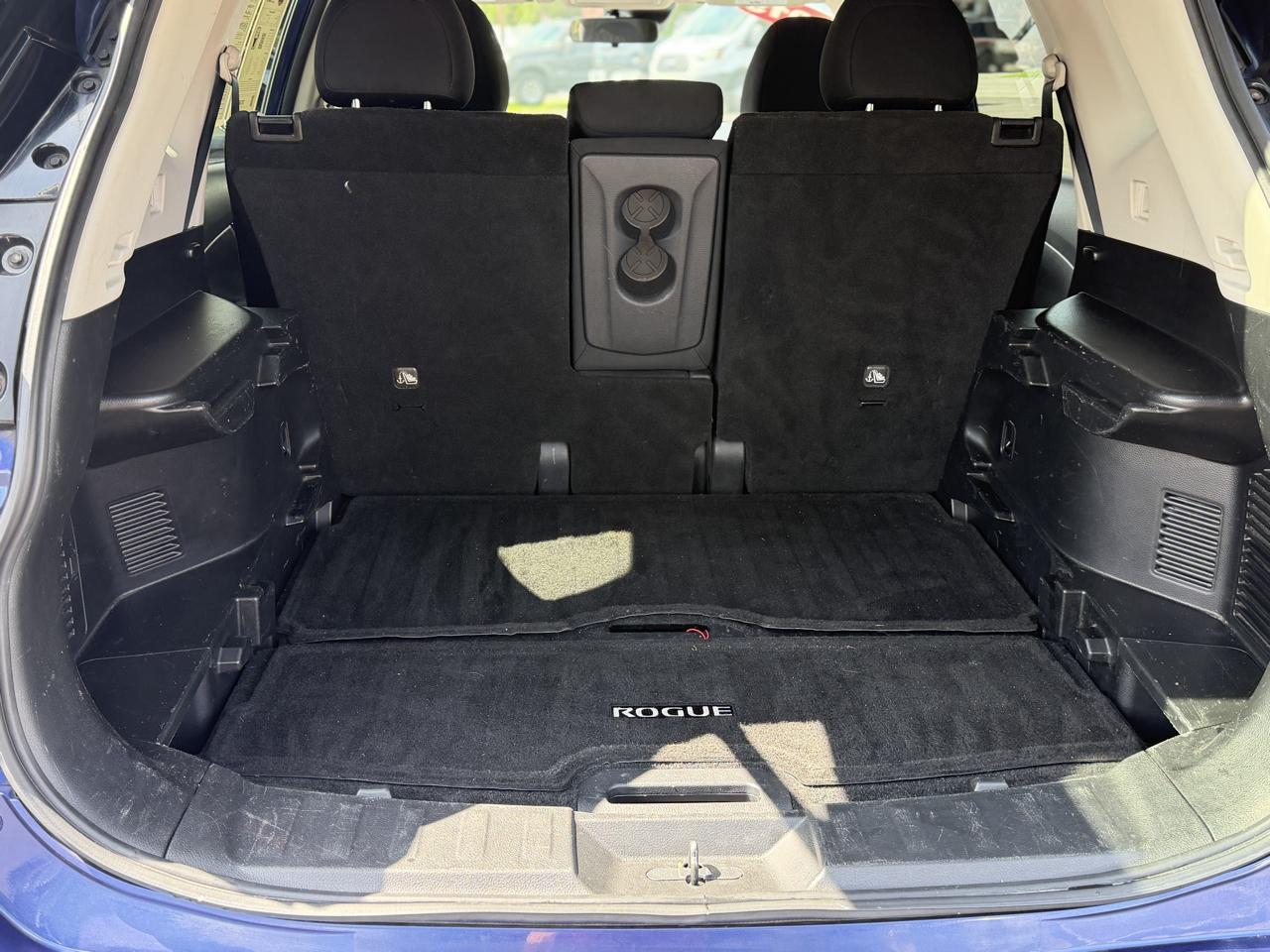 Nissan Rogue  2019