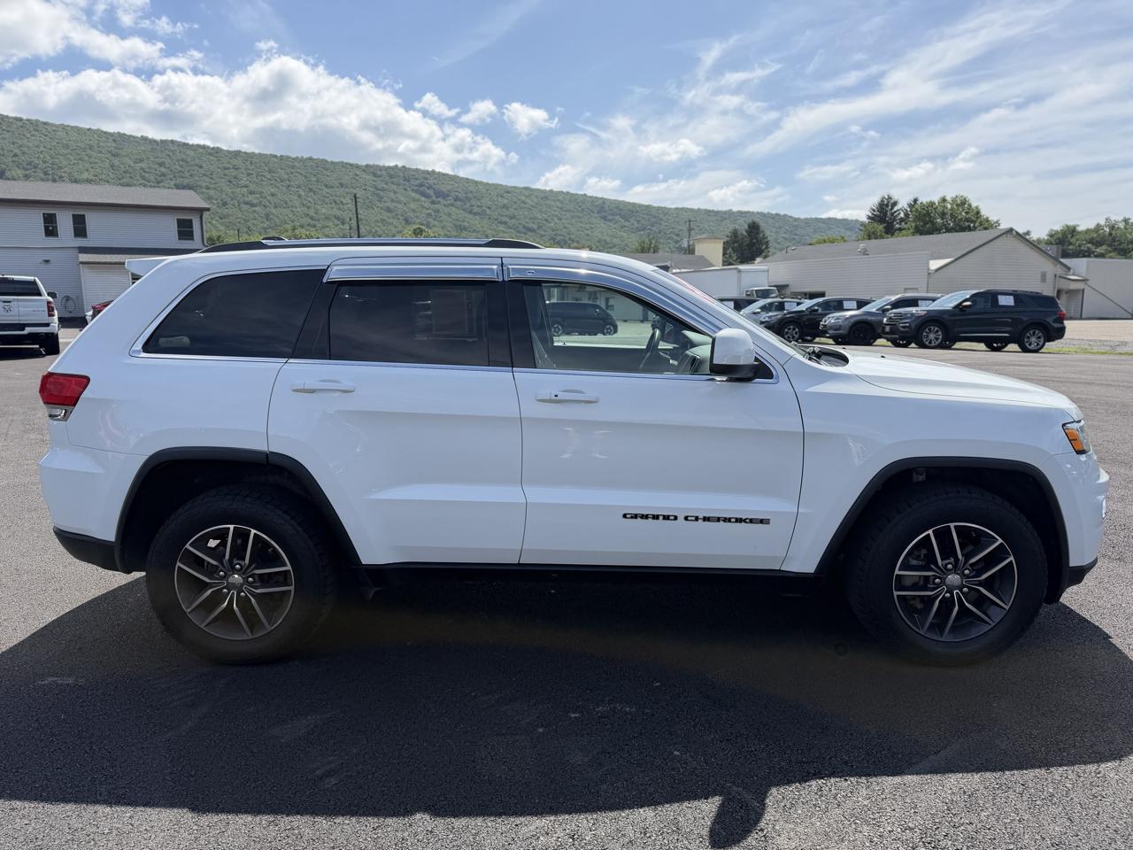 Jeep Grand Cherokee  2018