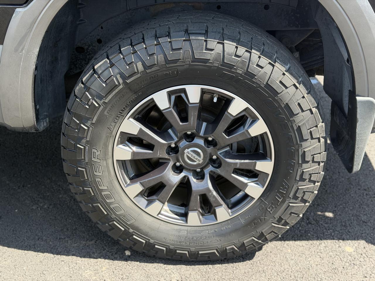 Nissan Titan  2017