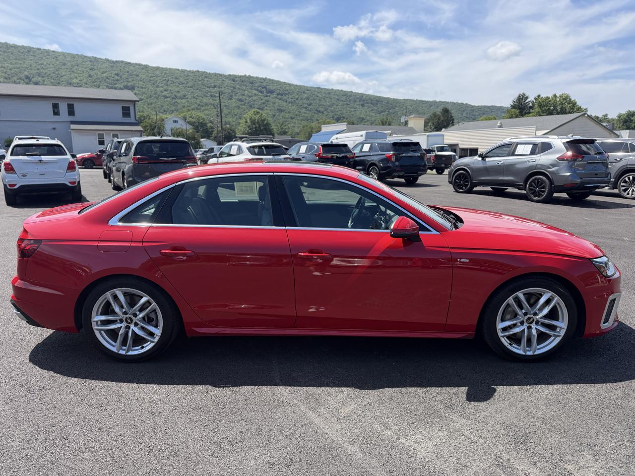 Audi A4  2024