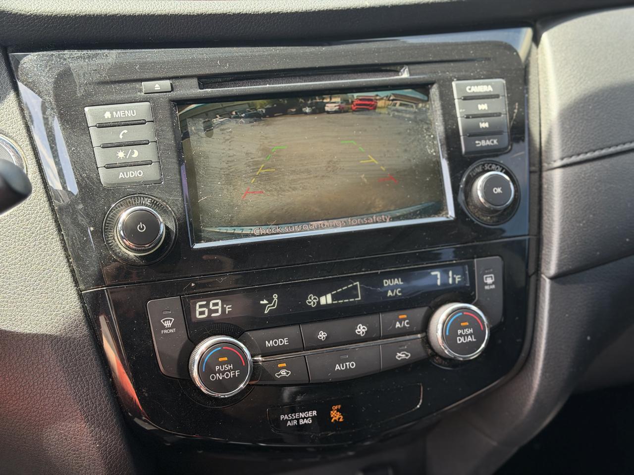 Nissan Rogue  2020