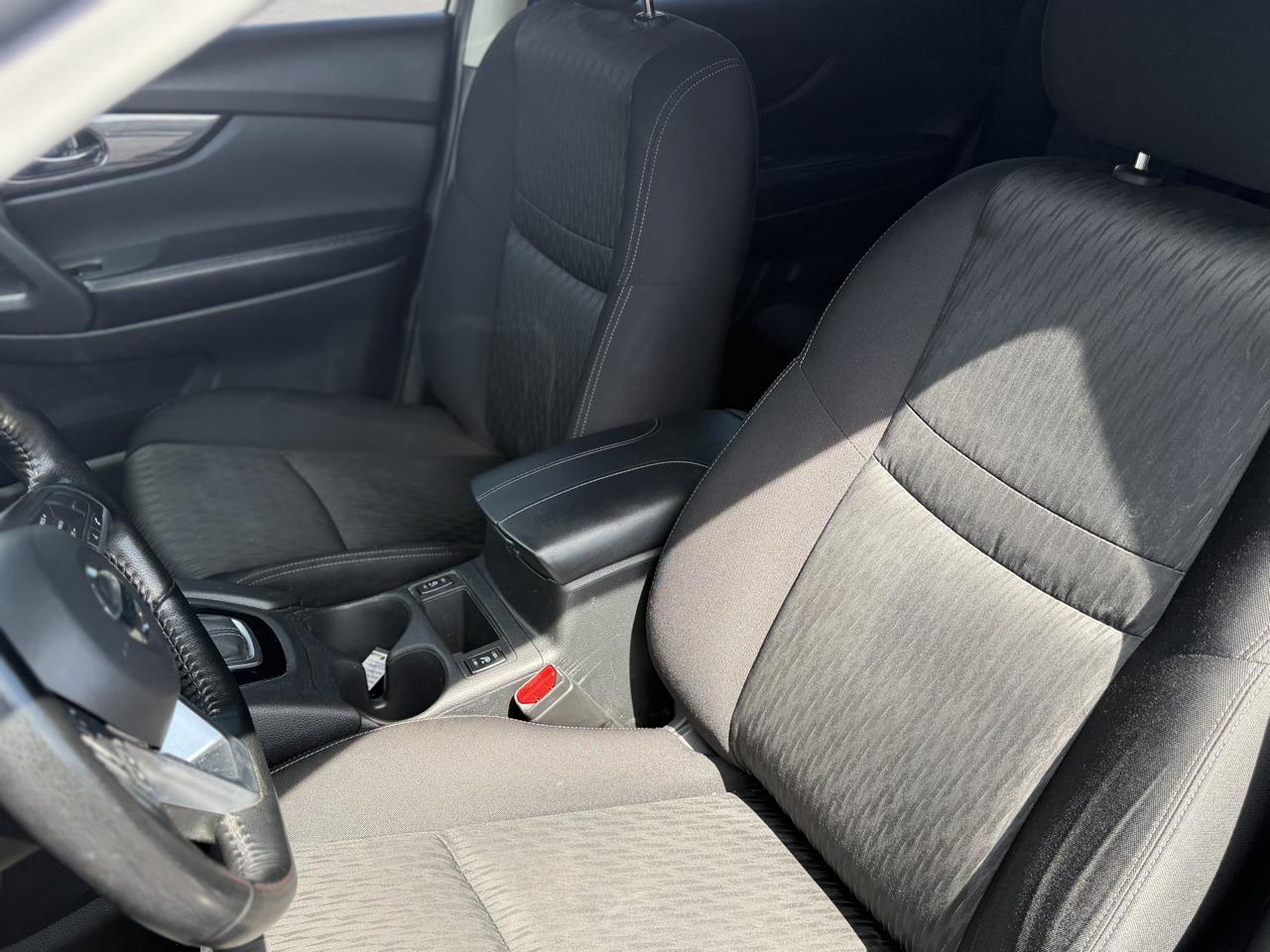 Nissan Rogue  2020