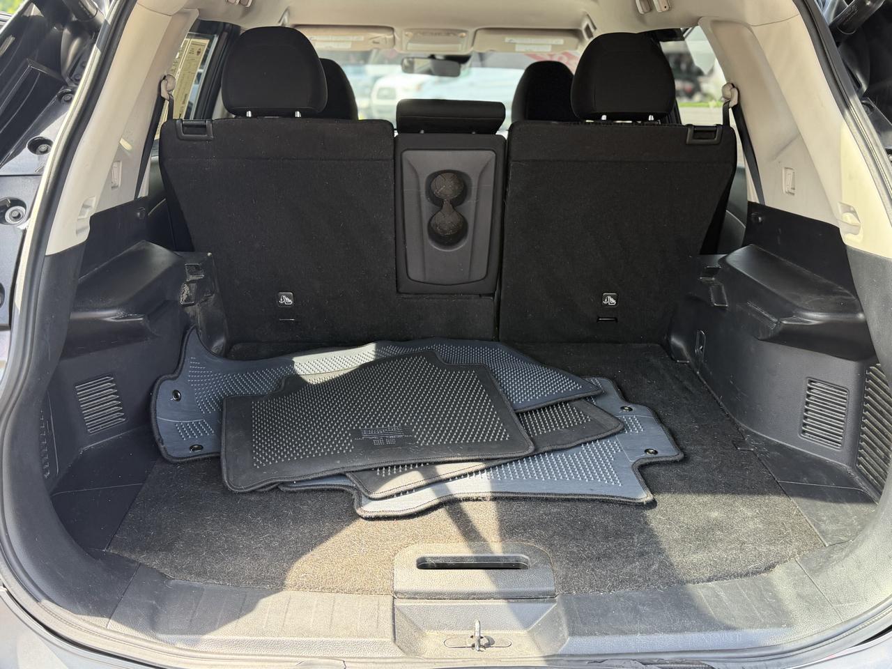 Nissan Rogue  2020
