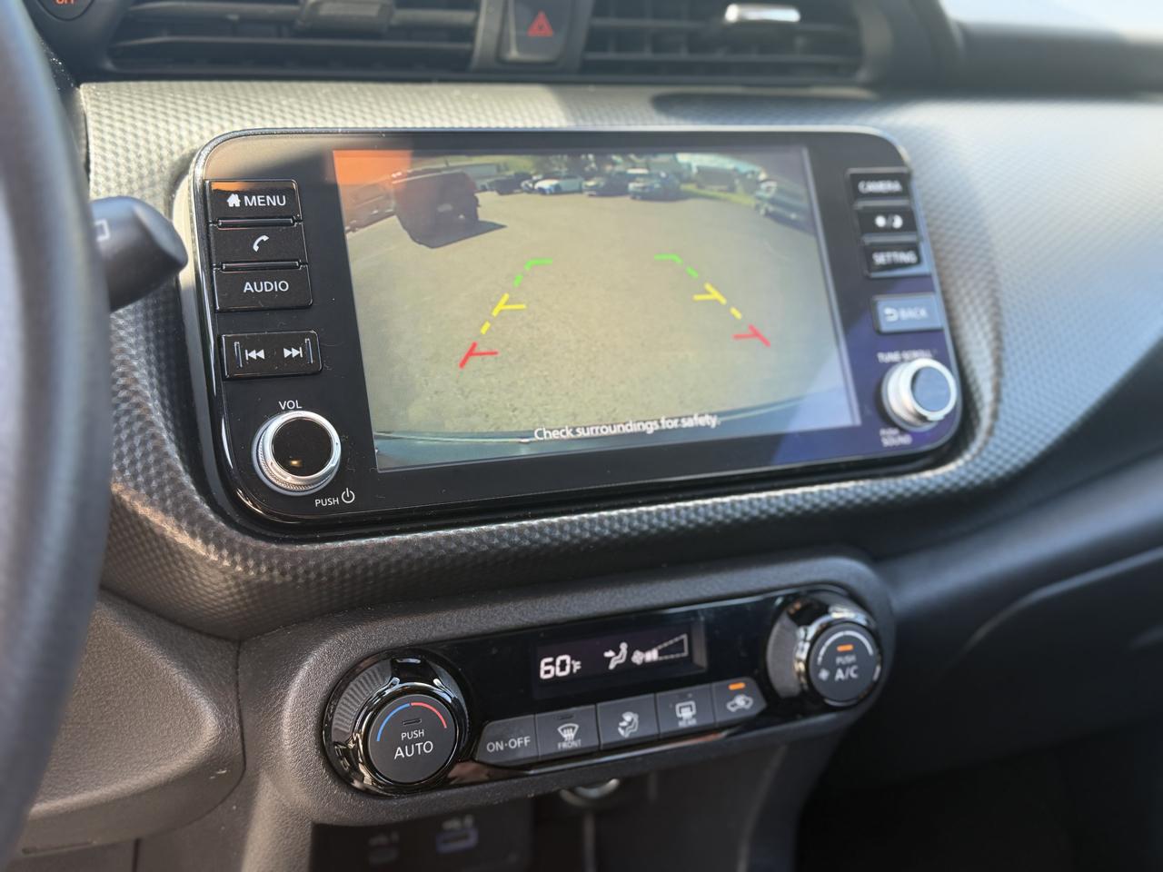 Nissan Kicks  2022