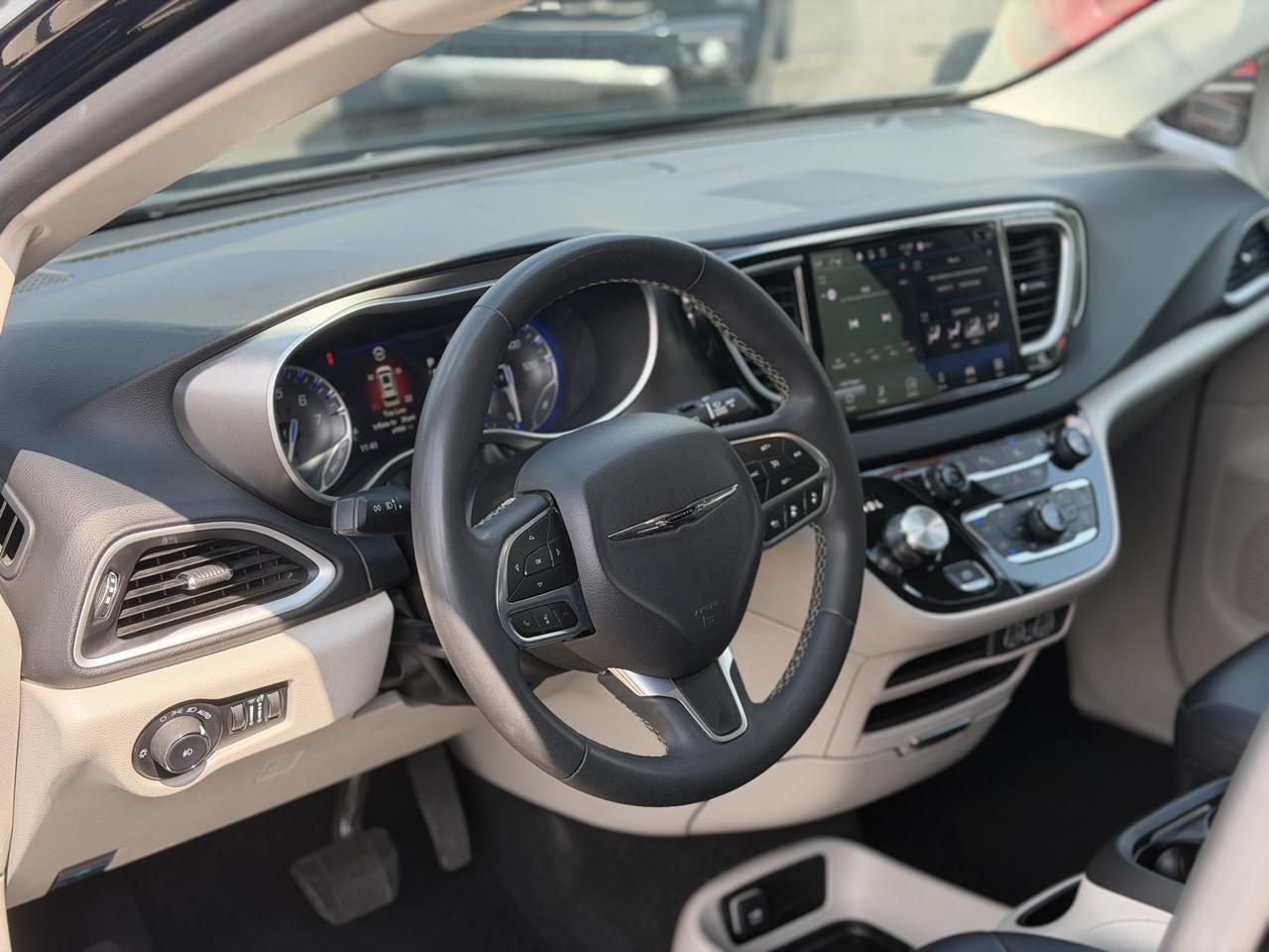 Chrysler Pacifica  2024