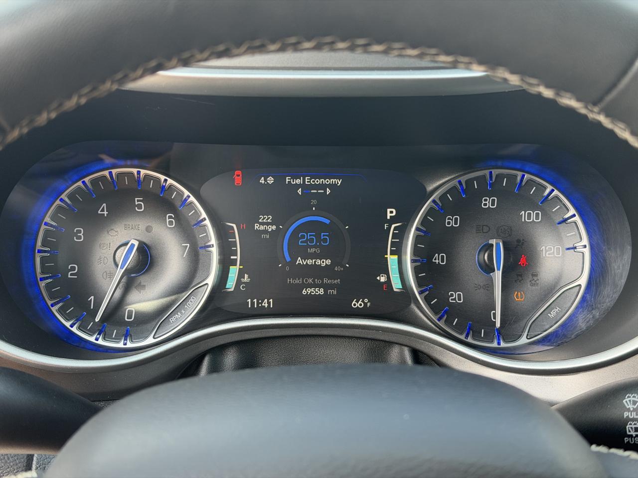 Chrysler Pacifica  2024