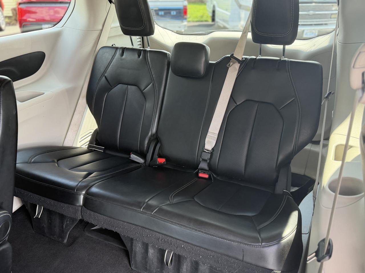 Chrysler Pacifica  2024
