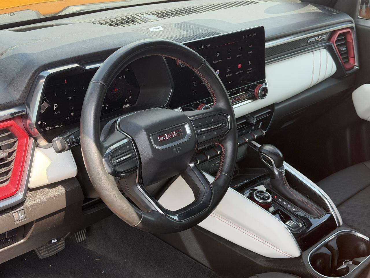 GMC Canyon  2025